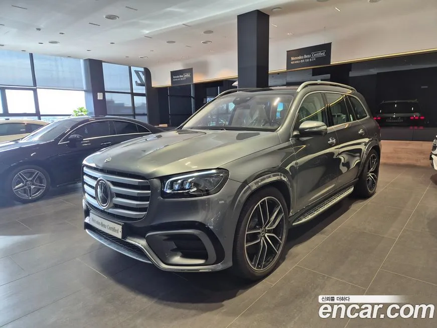 Mercedes-Benz GLS-Class — фото 1