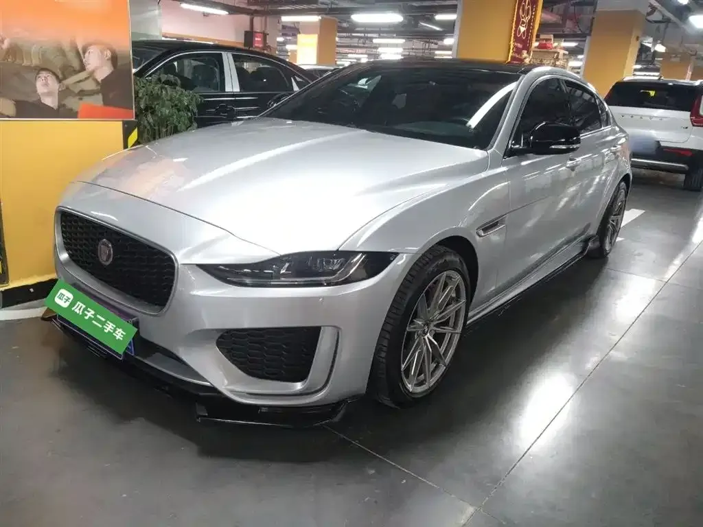 Jaguar XEL — фото 1