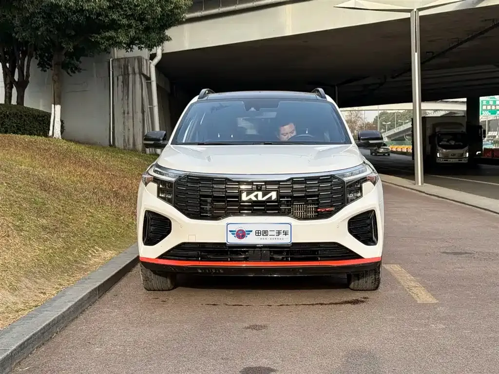 Kia Sportage — фото 4