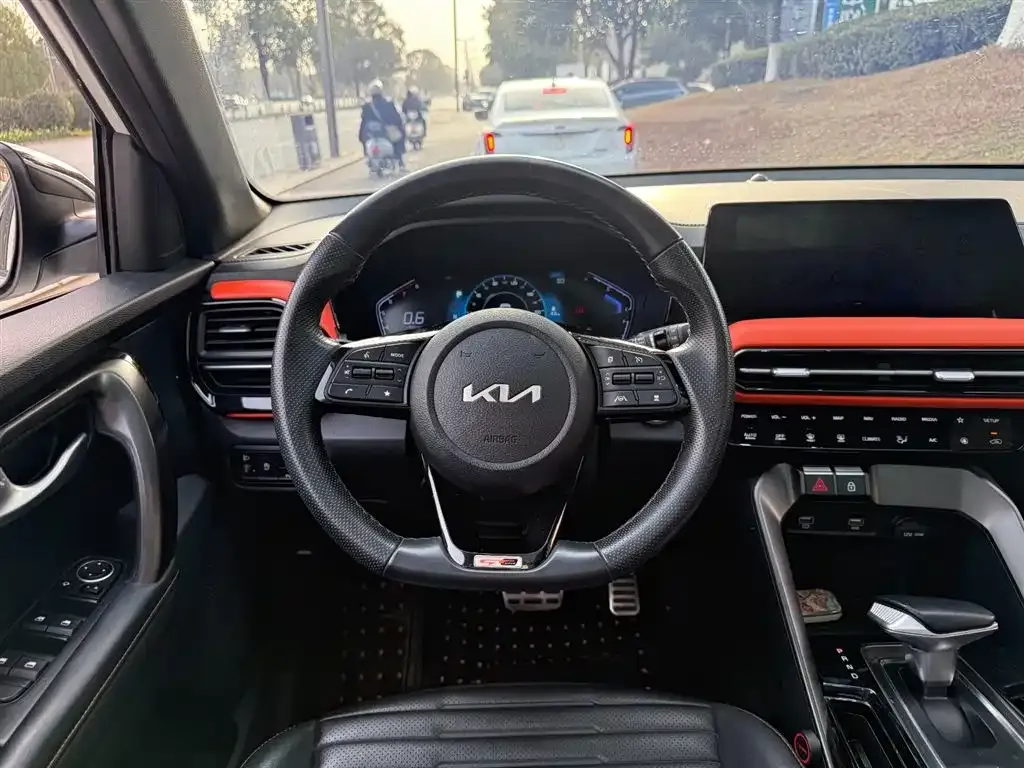 Kia Sportage — фото 2