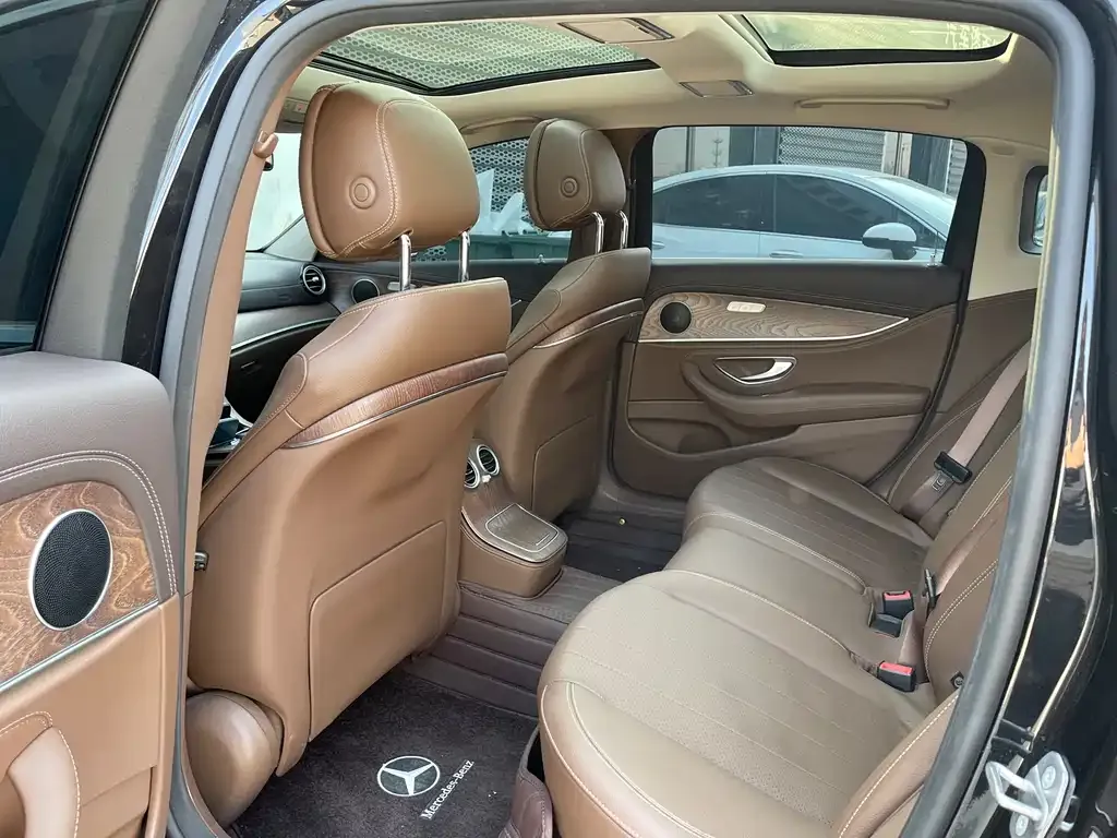 Mercedes-Benz E-Class New Energy — фото 2