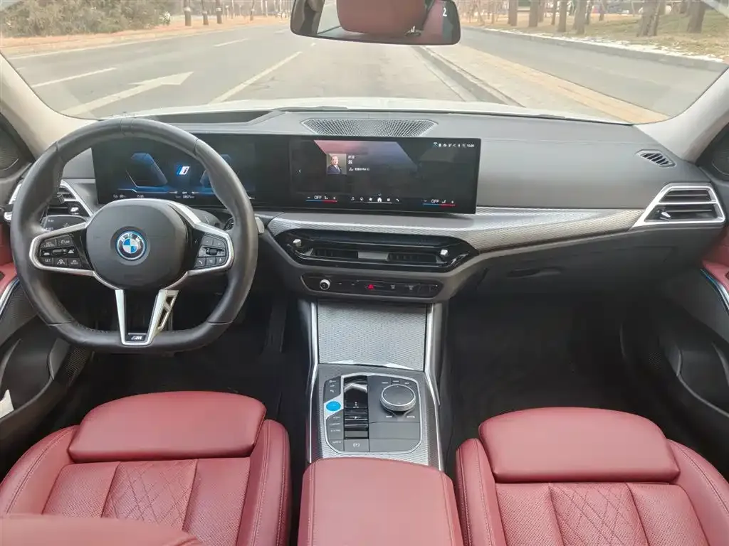 BMW i3 — фото 10