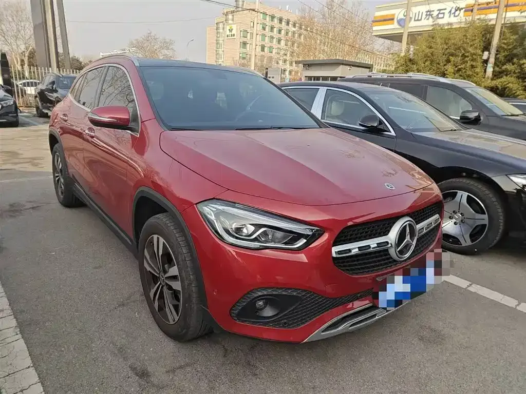 Mercedes-Benz GLA — фото 9