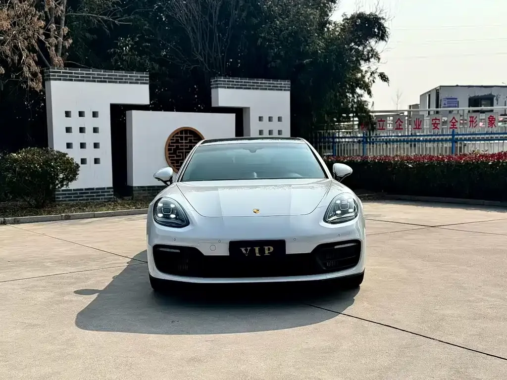 Porsche Panamera — фото 5