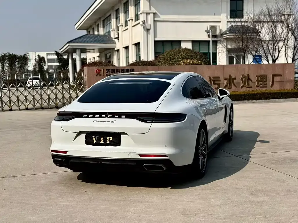 Porsche Panamera — фото 7