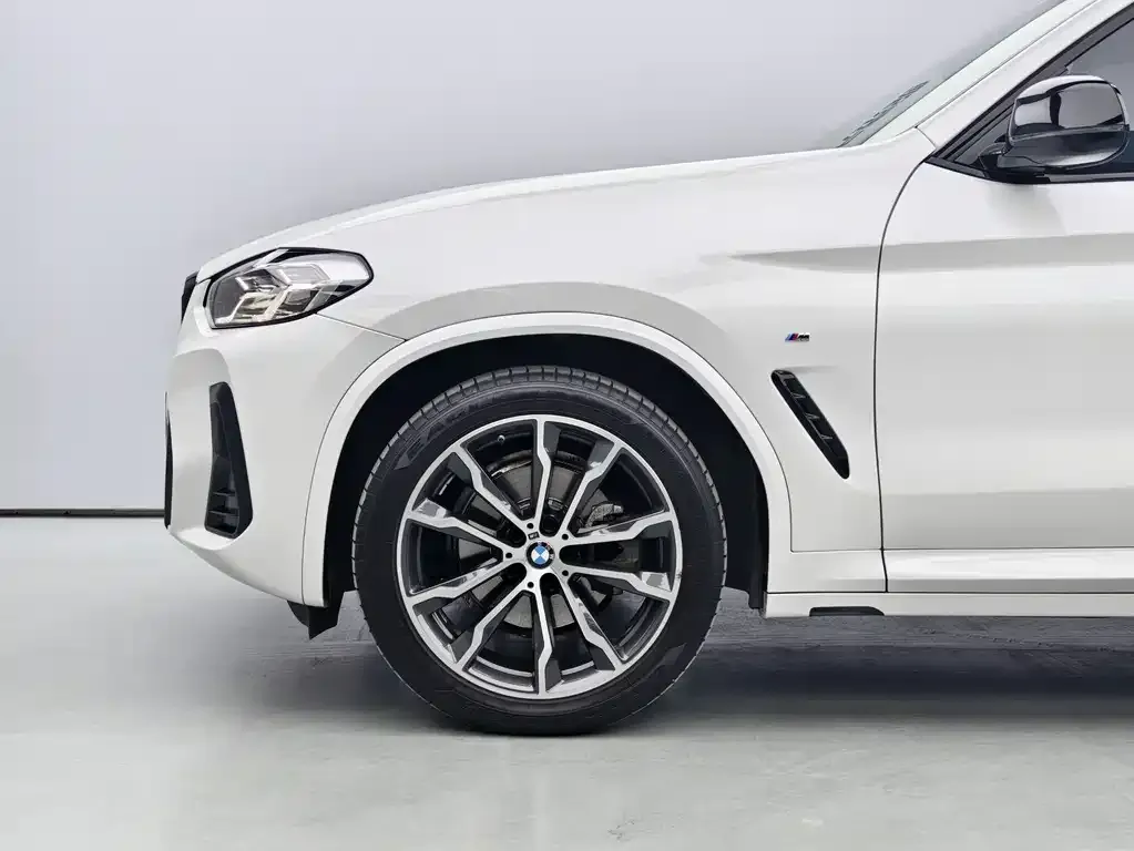 BMW X3 — фото 8