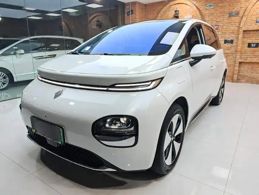 Baojun Yunduo — фото 1