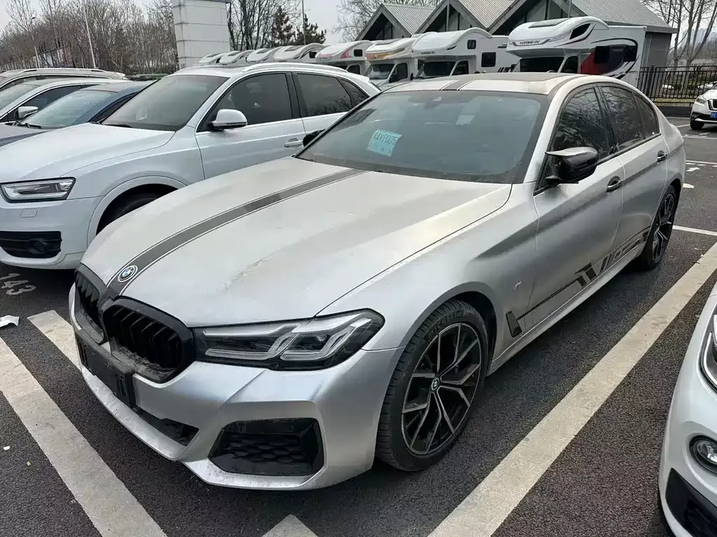 BMW 5 Series (Import) — фото 1