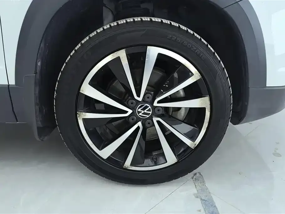 Volkswagen Tharu — фото 2