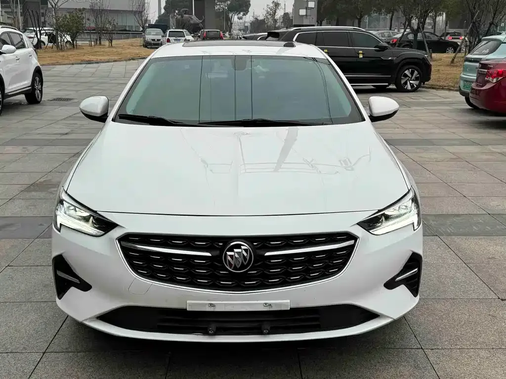 Buick Regal — фото 9