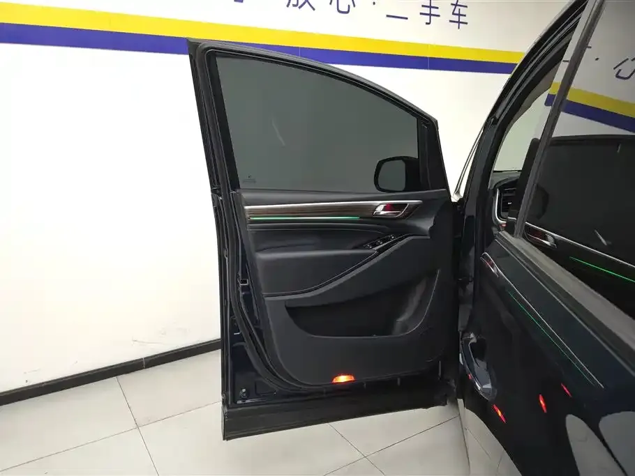 GAC Motor Trumpchi M8 — фото 7