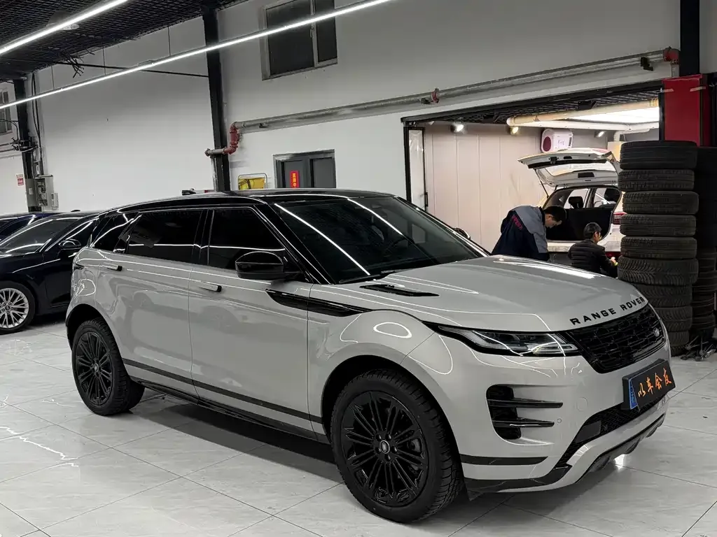 Land Rover Evoque — фото 8