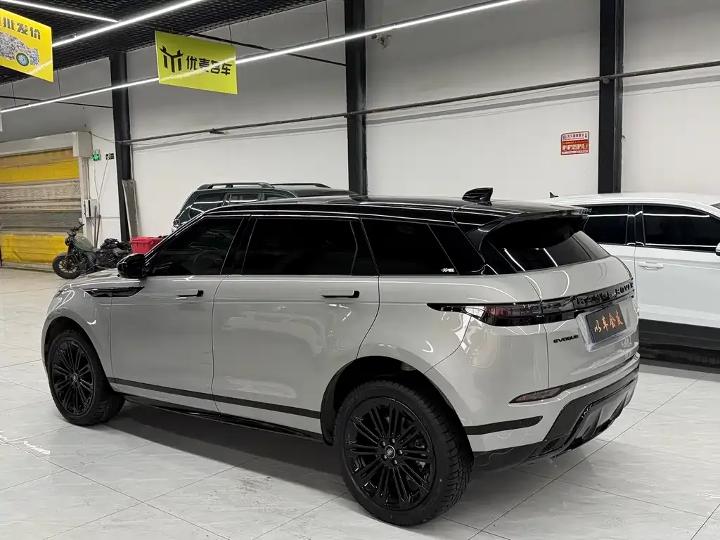 Land Rover Evoque — фото 9