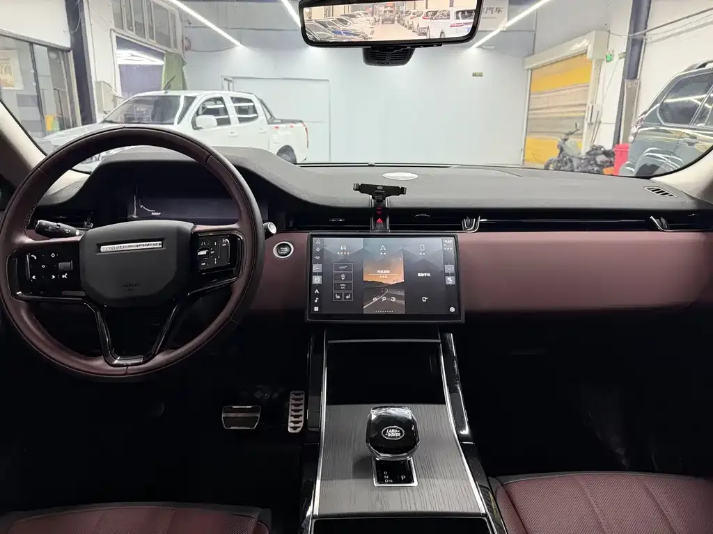Land Rover Evoque — фото 6