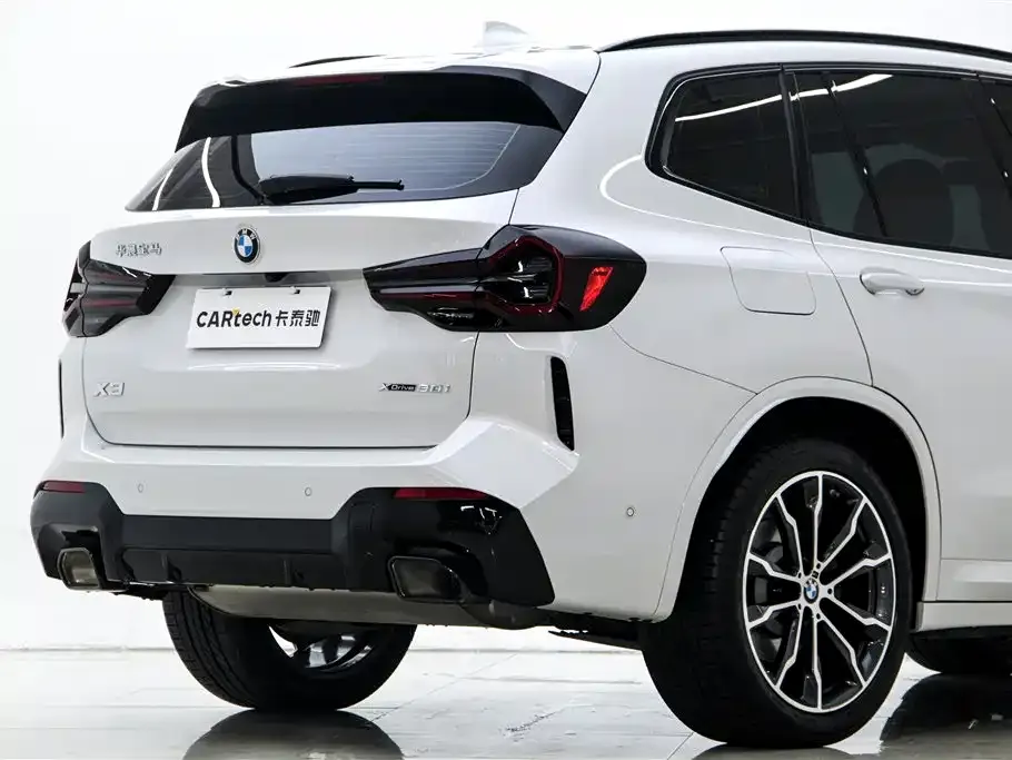 BMW X3 — фото 8