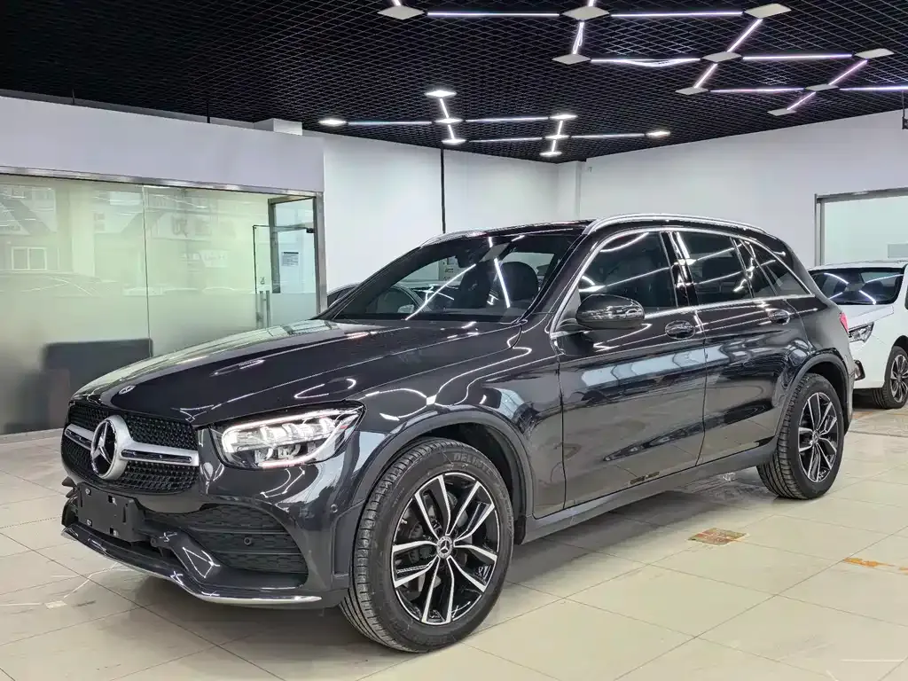 Mercedes-Benz GLC — фото 1