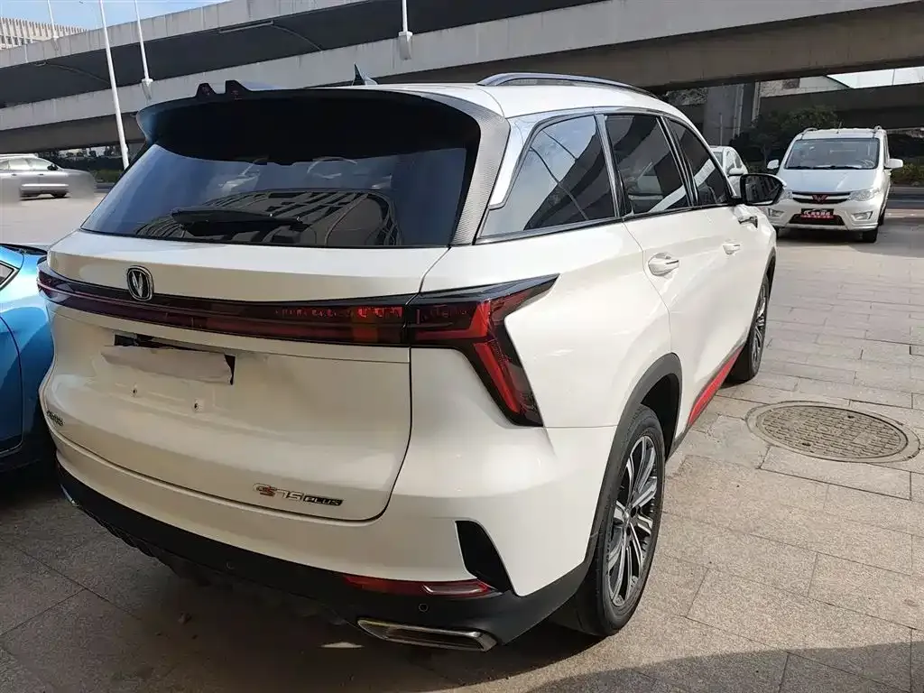 Changan CS75PLUS — фото 2