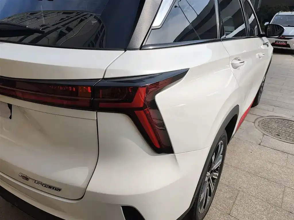 Changan CS75PLUS — фото 3