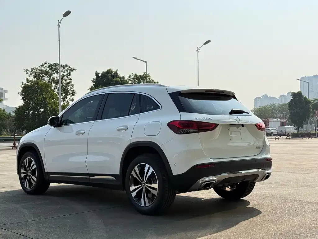 Mercedes-Benz GLA — фото 3
