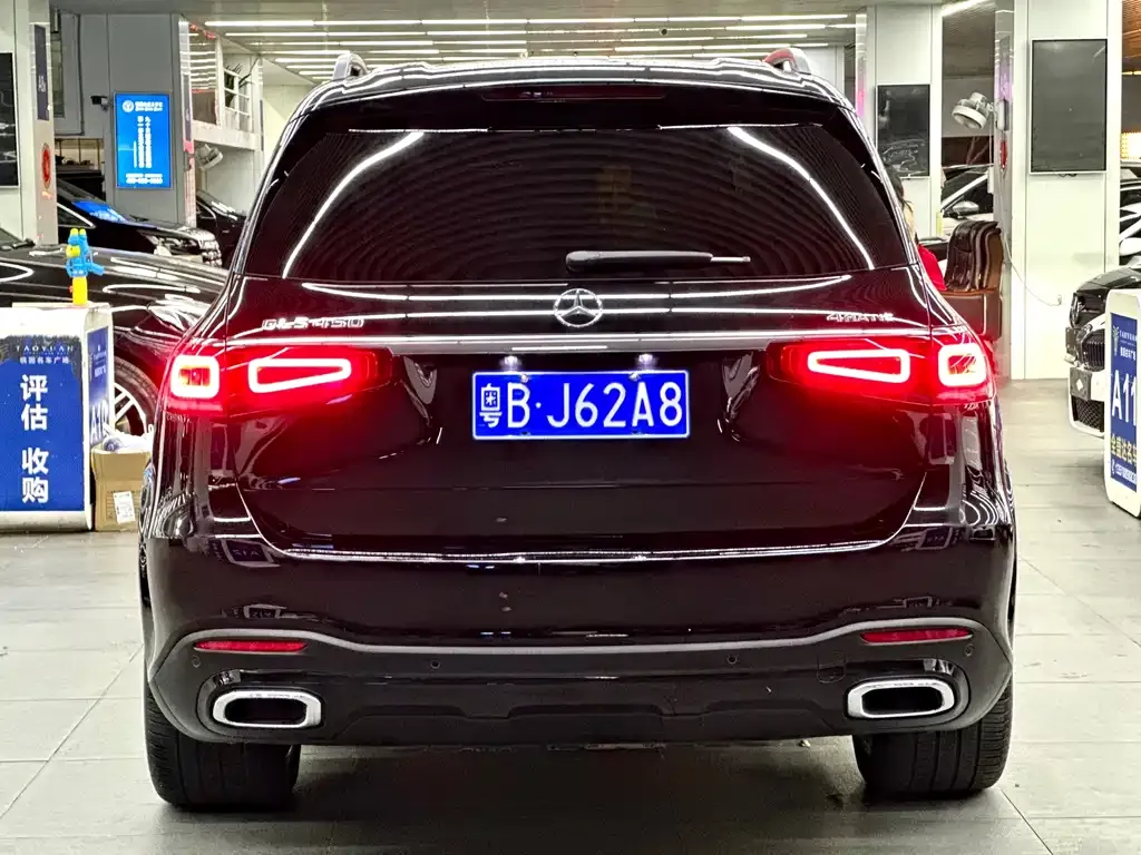 Mercedes-Benz GLS — фото 7