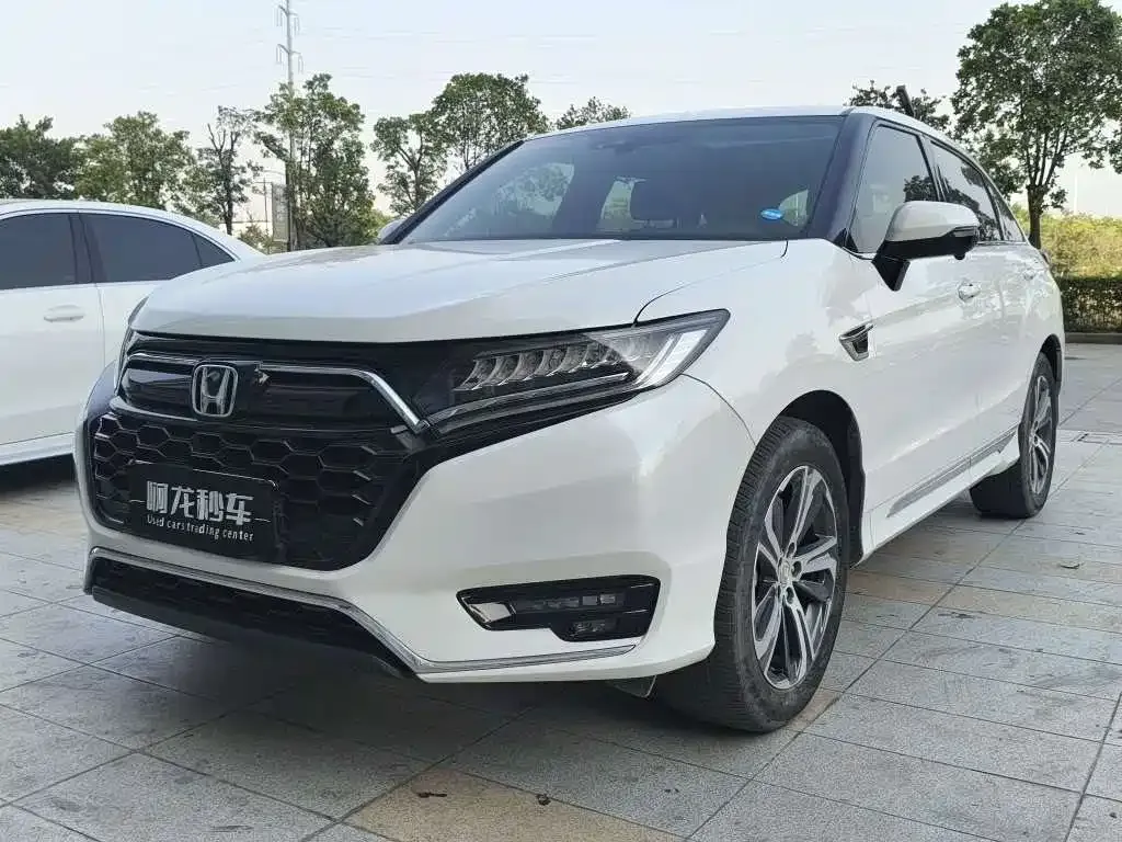 Honda UR-V — фото 1
