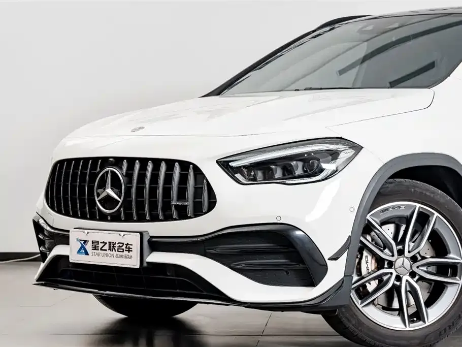 Mercedes-Benz GLA AMG — фото 3