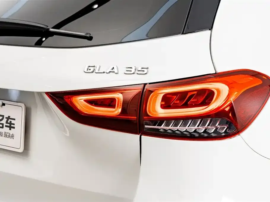 Mercedes-Benz GLA AMG — фото 4