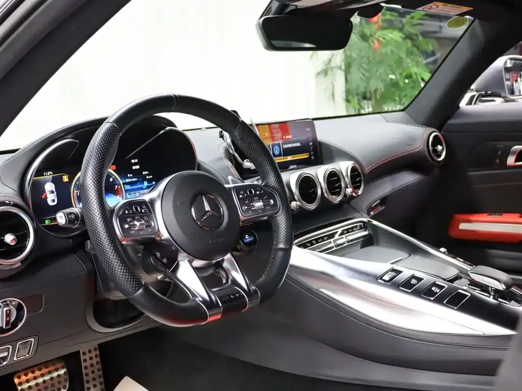 Mercedes-Benz AMG GT — фото 7