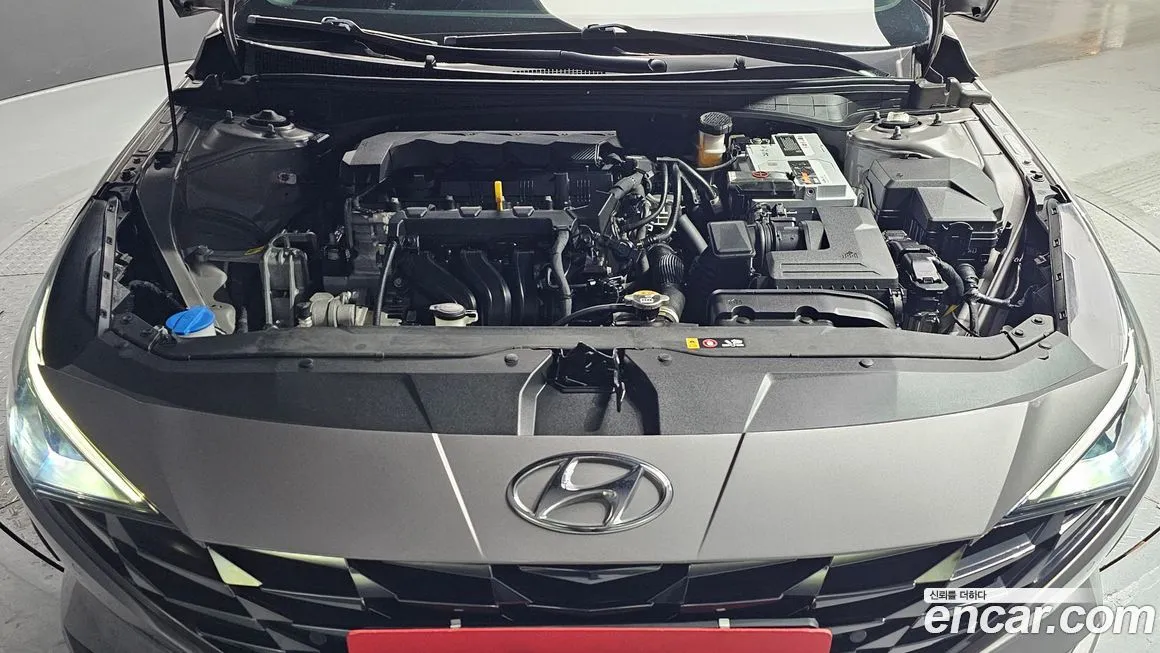 Hyundai AVANTE — фото 4