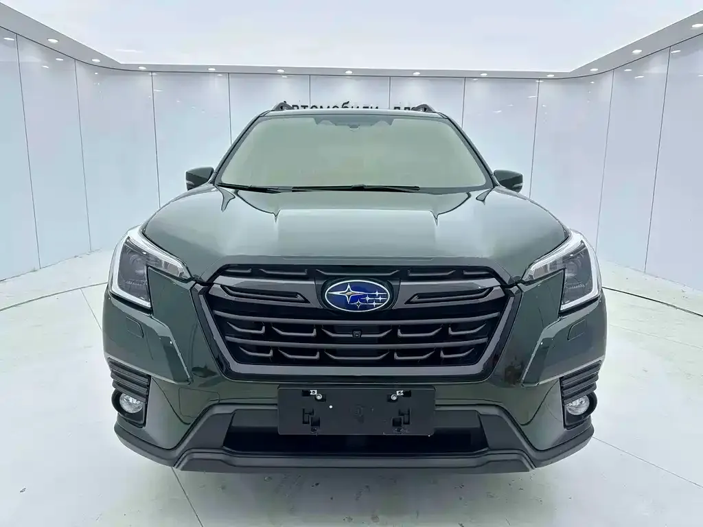 Subaru Forester — фото 2