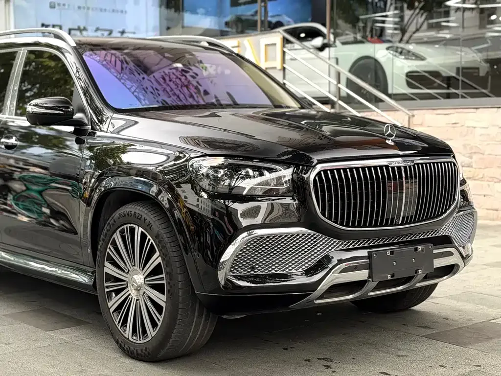 Mercedes-Benz GLS — фото 10