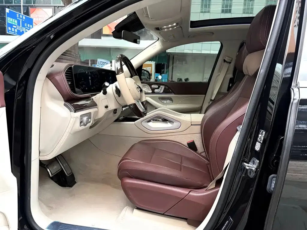Mercedes-Benz GLS — фото 5