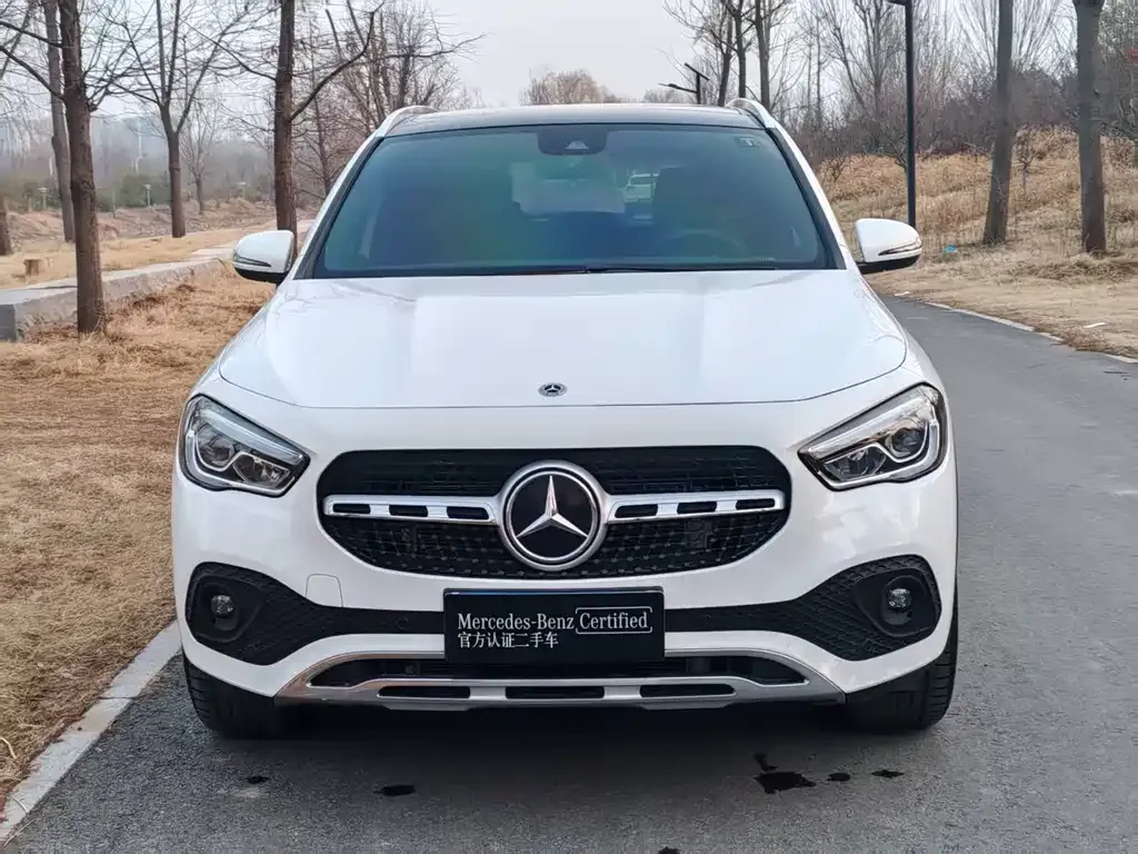 Mercedes-Benz GLA — фото 8