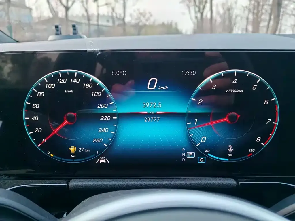 Mercedes-Benz GLA — фото 3