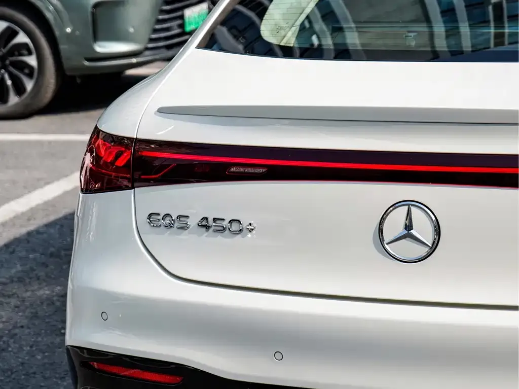 Mercedes-Benz EQS — фото 2