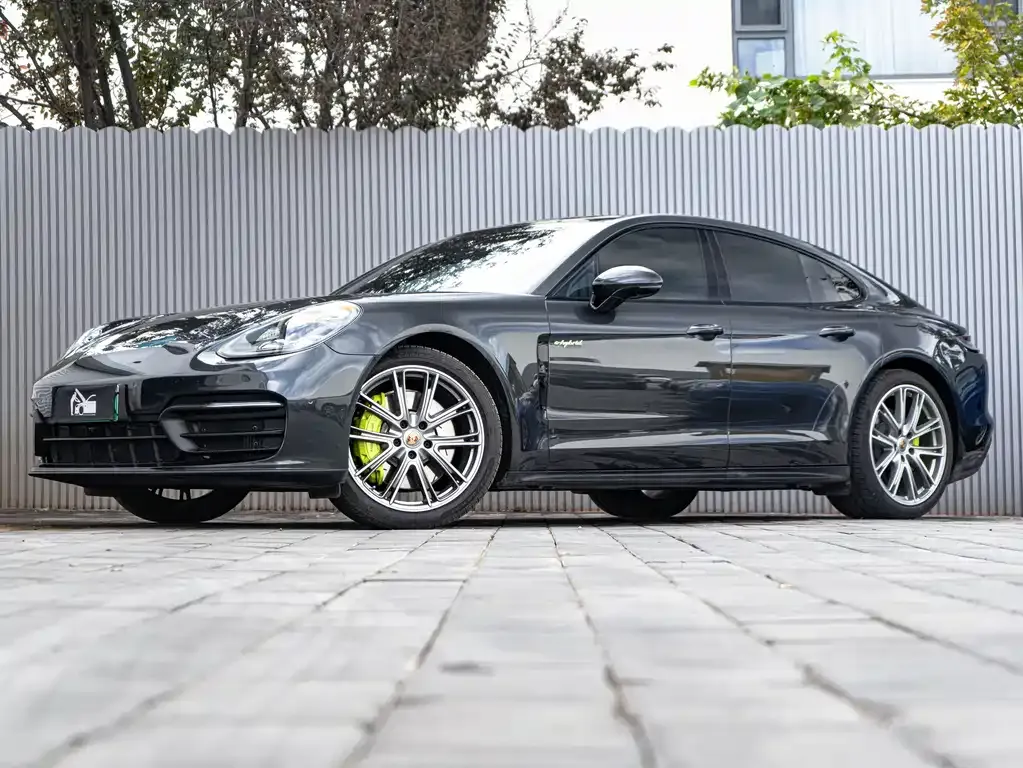 Porsche Panamera Hybrid — фото 9