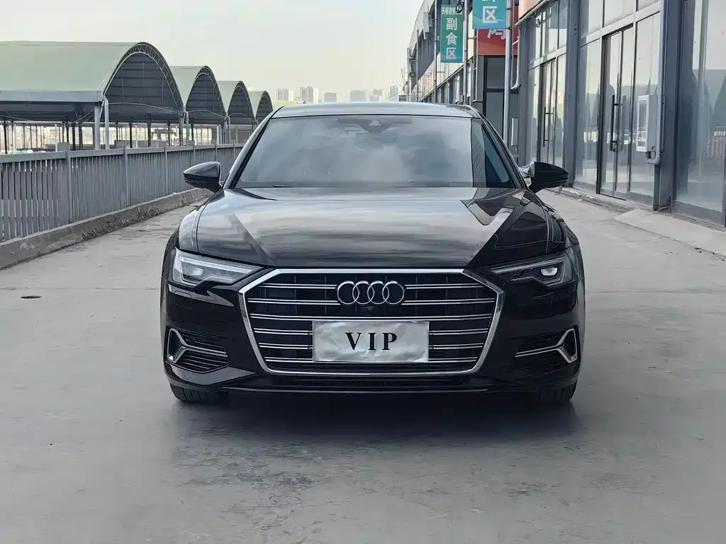 Audi A6L — фото 5