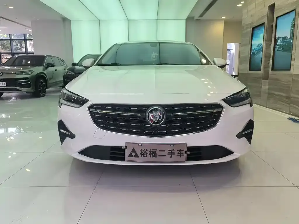 Buick Regal — фото 7