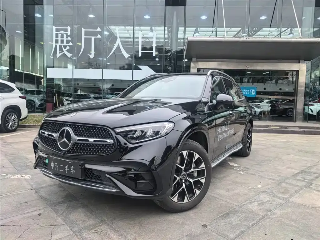 Mercedes-Benz GLC PHEV — фото 1