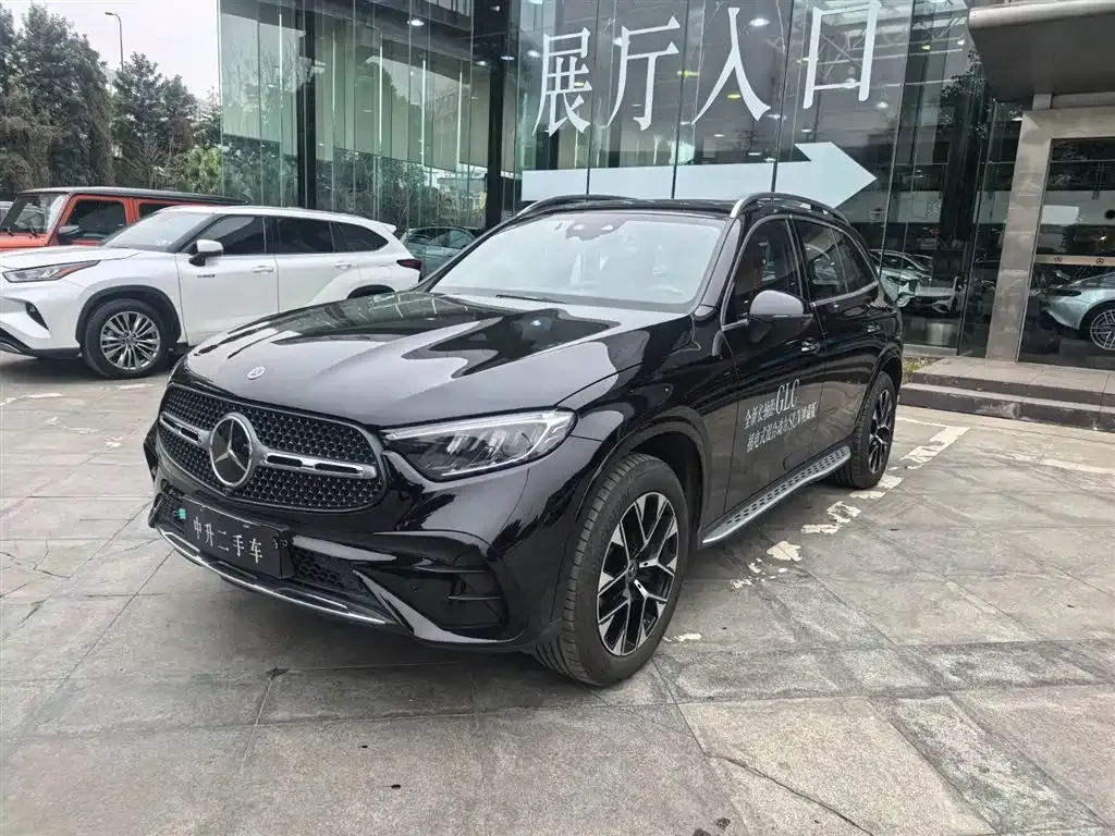 Mercedes-Benz GLC PHEV — фото 3