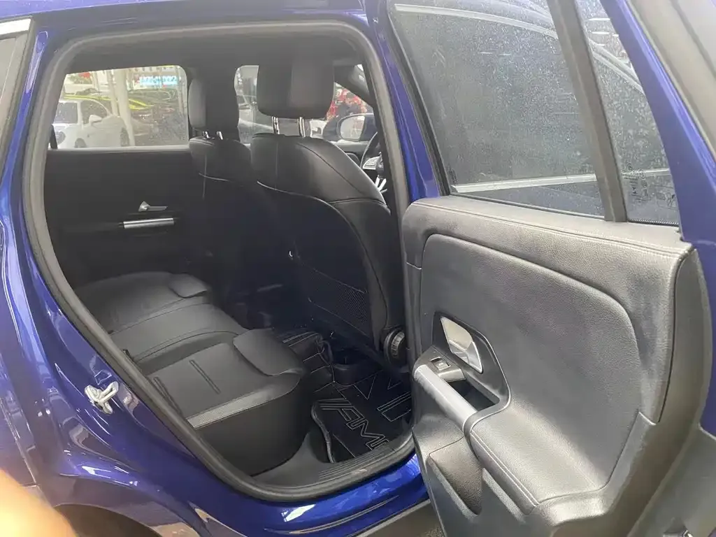 Mercedes-Benz GLA — фото 5