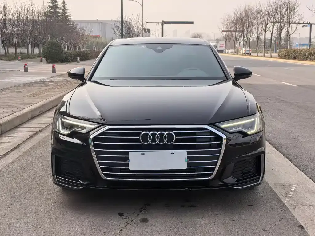 Audi A6L — фото 5