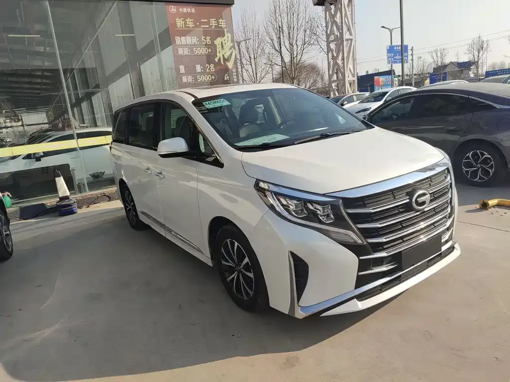 GAC Motor Trumpchi M8 — фото 8