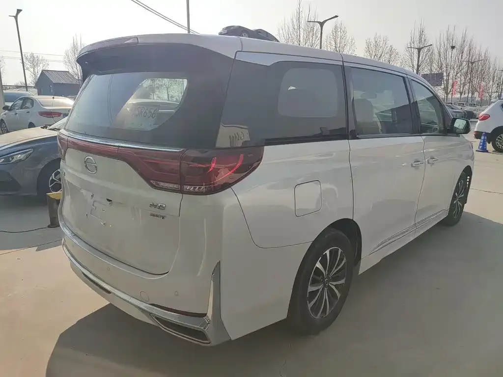 GAC Motor Trumpchi M8 — фото 2