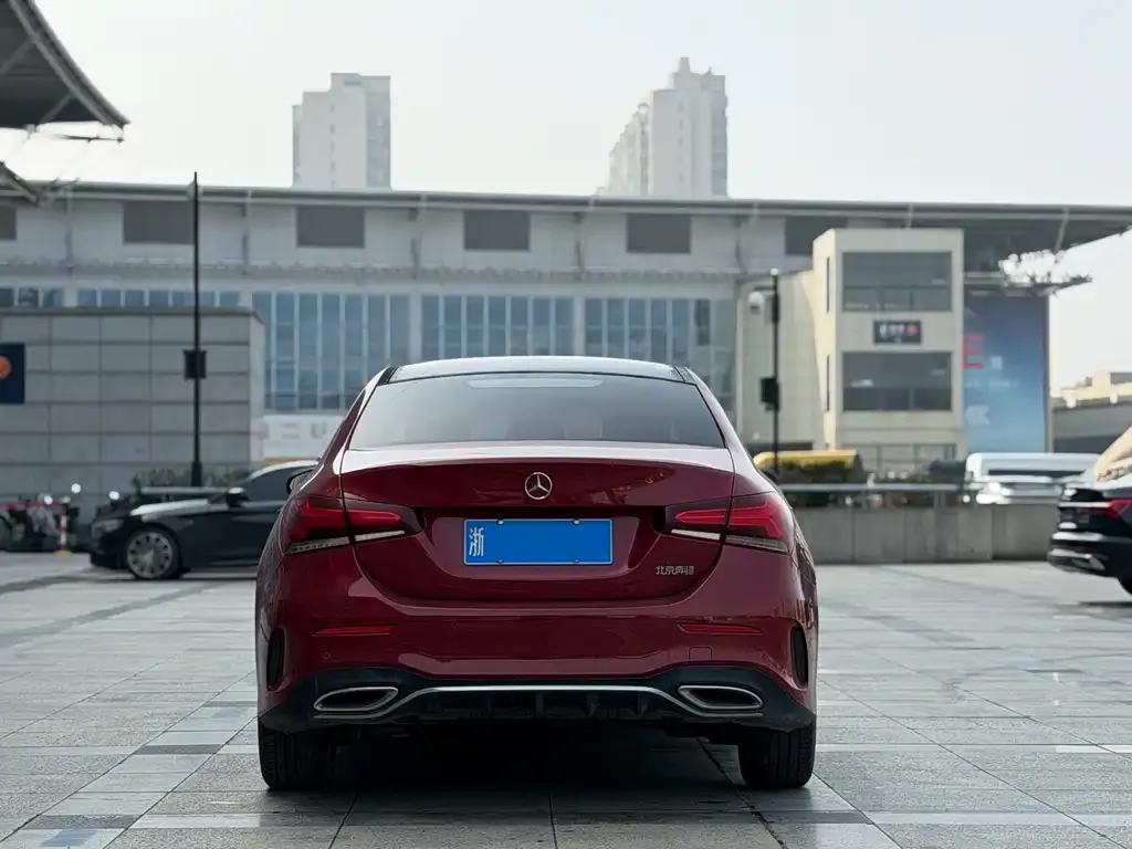 Mercedes-Benz A-Class — фото 7