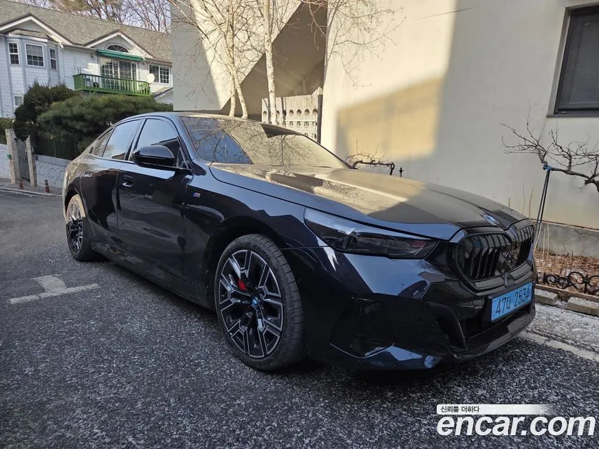 BMW i5 — фото 8
