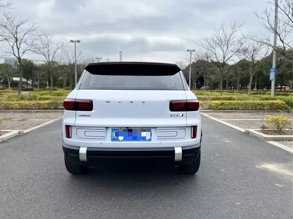 Geely Icon — фото 6