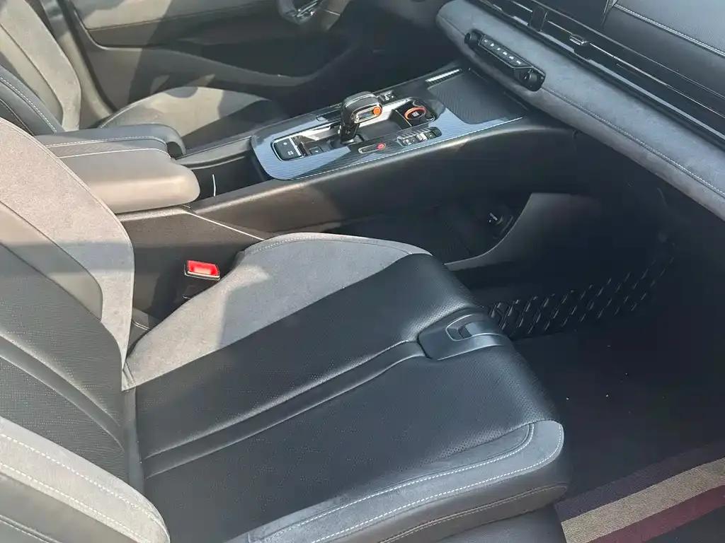 GAC Motor Shadow Leopard — фото 2