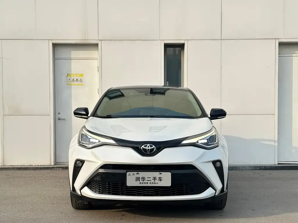 Toyota C-HR — фото 6