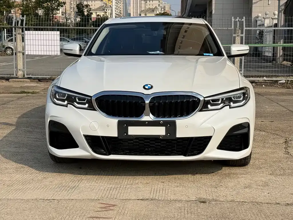BMW 3 Series — фото 10